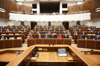 parlament2