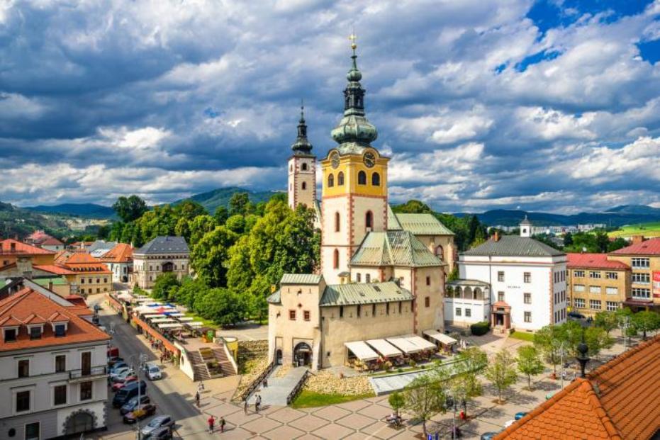 Ľubomír Motyčka: Mesto, Kde Vraj Skapal Pes – Banská Bystrica...