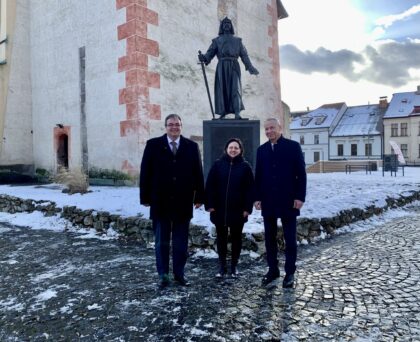 Zľava Csaba Balogh, Andrea Fülöp a Ján Nosko