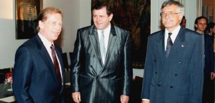 Zľava Václav Havel, Vladimír Mečiar a Václav Klaus