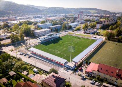 Mládežnícky futbalový štadión Radvaň - Kráľová
