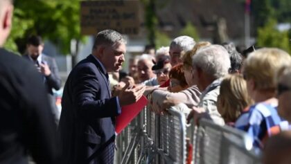 Premiér Robert Fico s Handlovčanmi