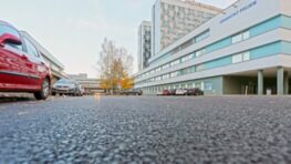 Parkovanie počas výstavby novej nemocnice – záchytné parkoviská i regulácia parkovania