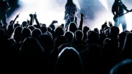 Benefičný koncert Tribute to Rock v Banskej Bystrici pre OZ Cesta von
