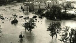 FOTO: Od najväčšej povodne v novodobej histórii nášho mesta uplynulo 50 rokov, dnes ju pripomína len výstava fotografií