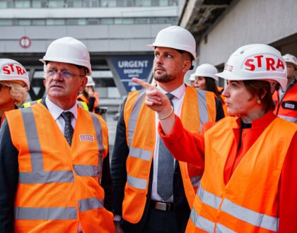 Zľava Peter Kmec, Kamil Šaško a Miriam Lapuníková